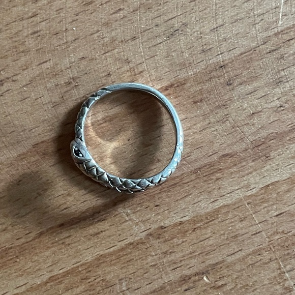 Snake ring 🐍 - Picture 4 of 4